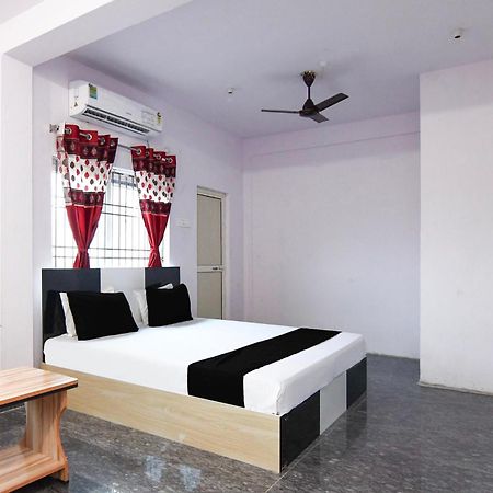 Hotel O Silk City Palace Brahmapur Extérieur photo