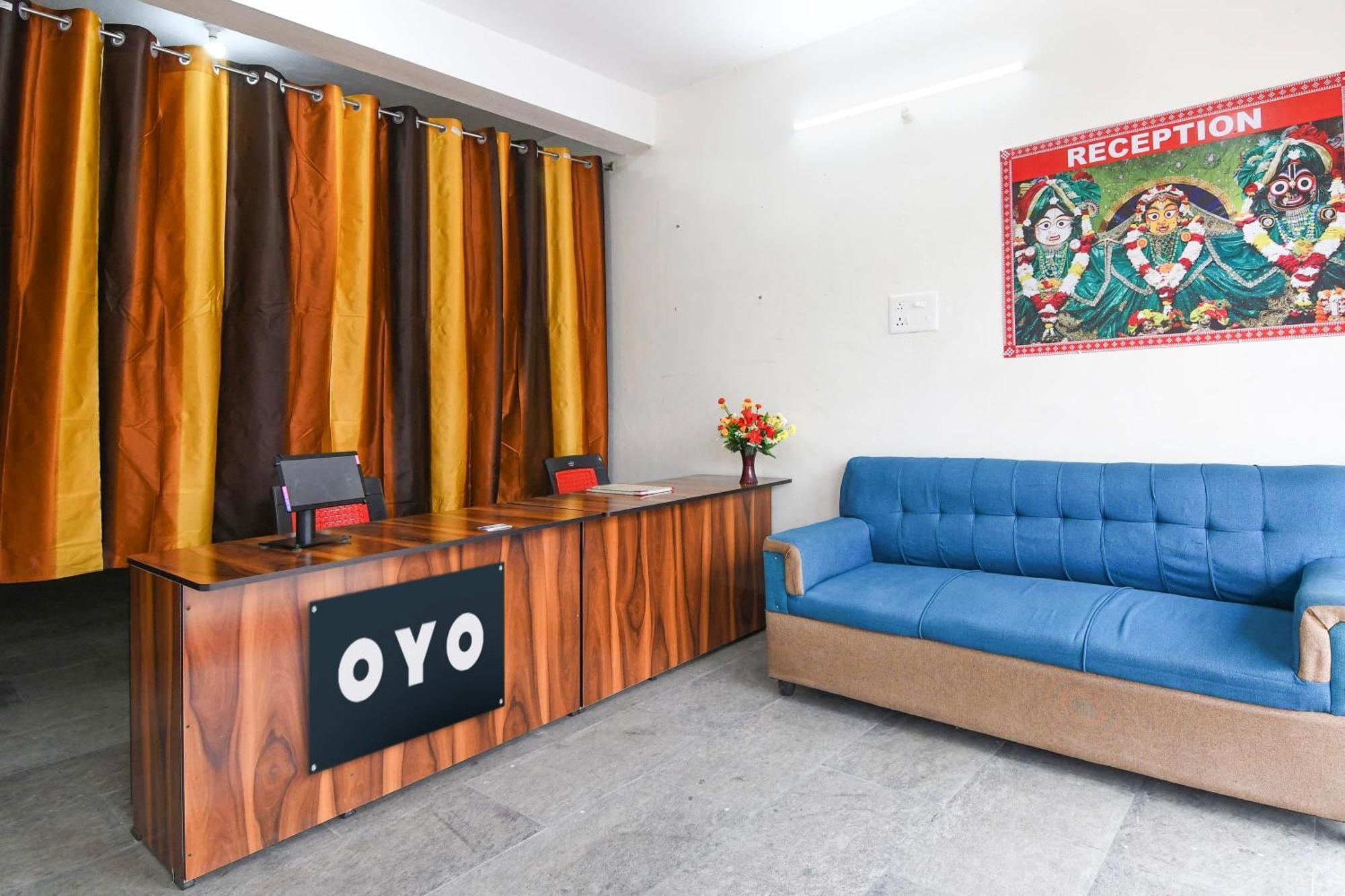 Hotel O Silk City Palace Brahmapur Extérieur photo