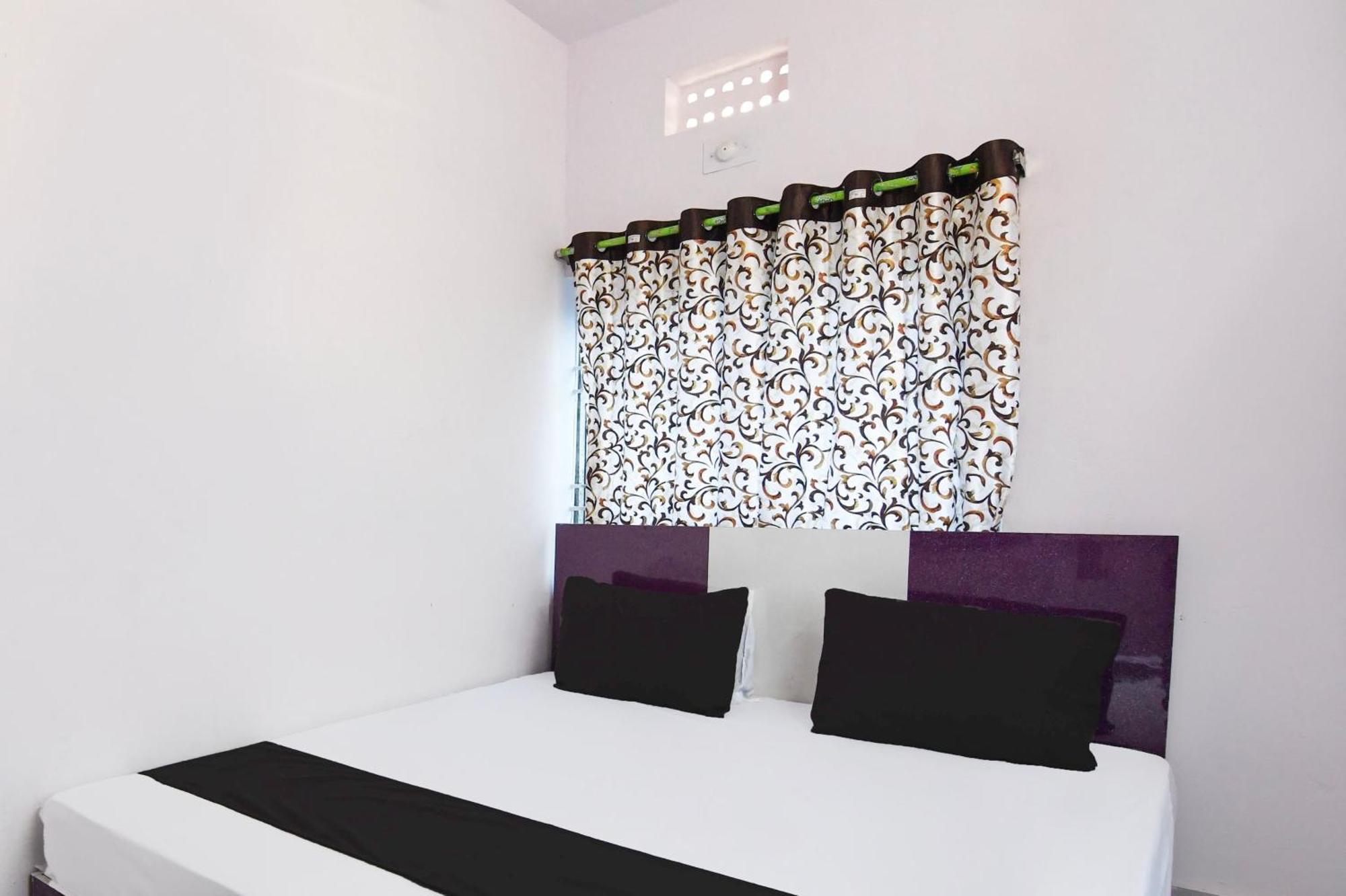 Hotel O Silk City Palace Brahmapur Extérieur photo